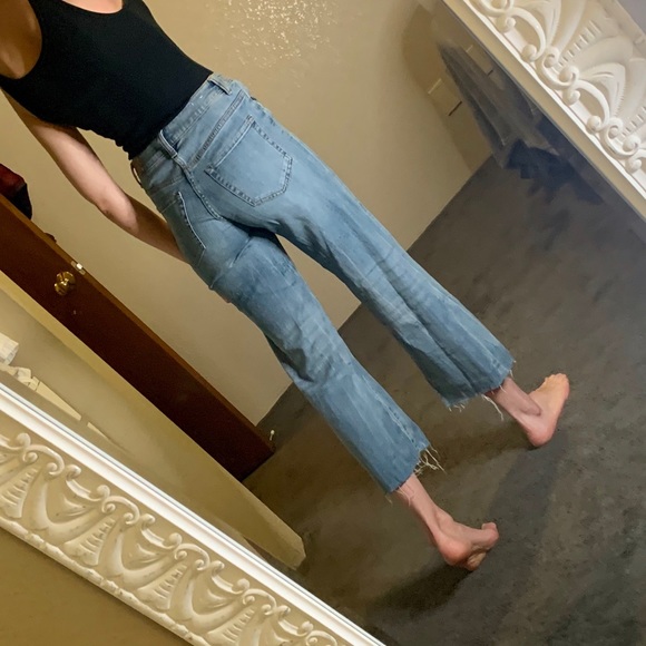 Raw Hem High Rise Crop - Picture 2 of 2